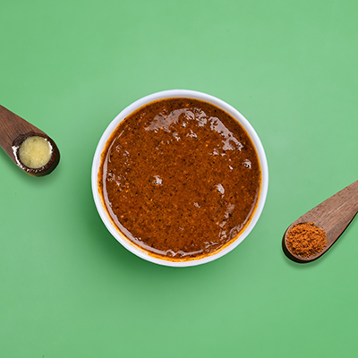Malkapodi Chutney in a white bowl Changes 4x3_ Malkapodi Chutney in a white bowl Changes 4x3_